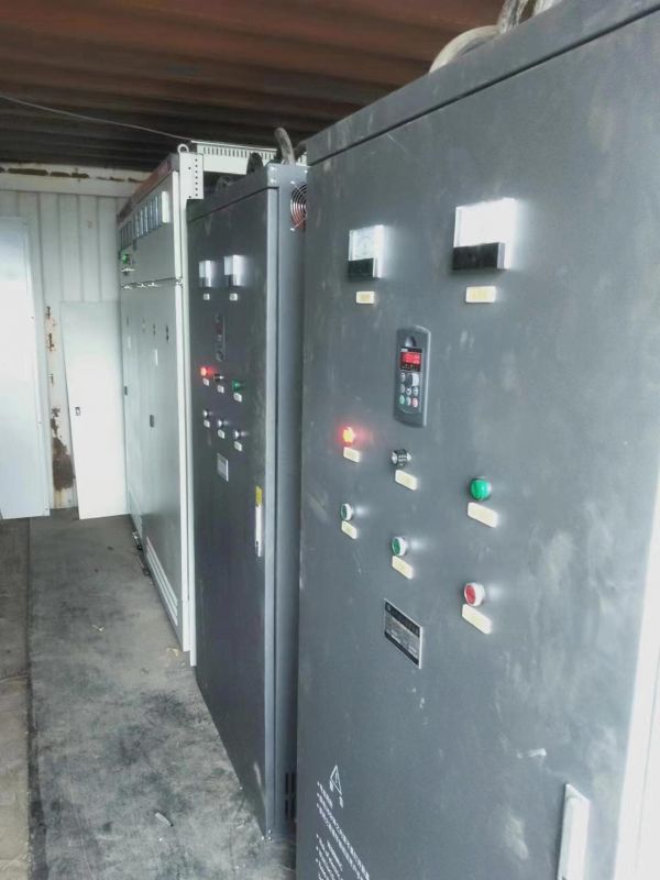 兩台800kw變頻櫃賀（hè）開關櫃（guì）現場試機（jī）