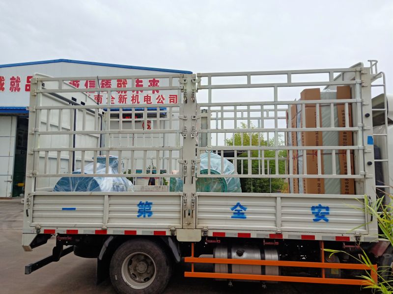 2台電機配2台啟動櫃發貨（huò）