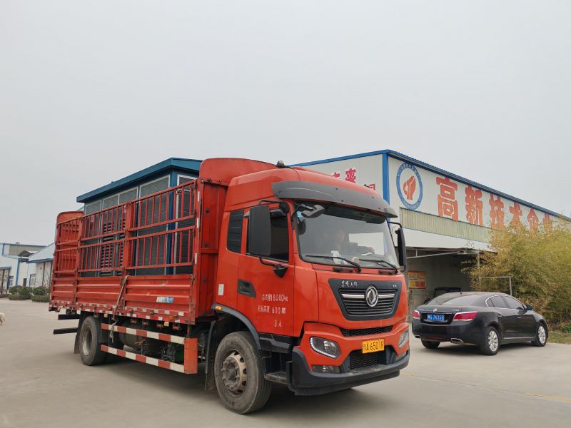 1000kva箱變裝車發貨焦作鑽井隊