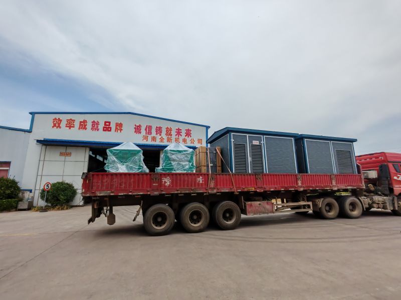 2套1250KVA箱變、630kw-6變頻電機和800kva變頻櫃裝車發貨汝陽鑽井隊