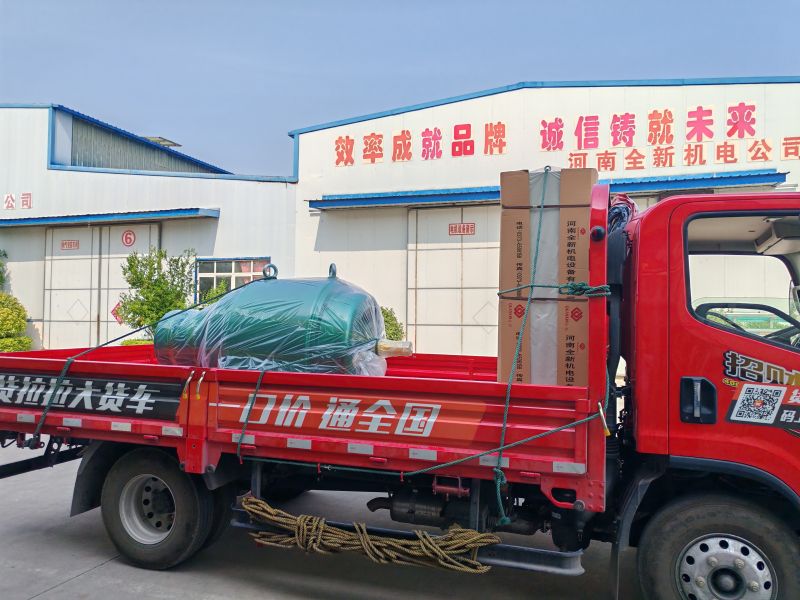 380kw-8電機配水電阻啟動（dòng）櫃裝車發貨