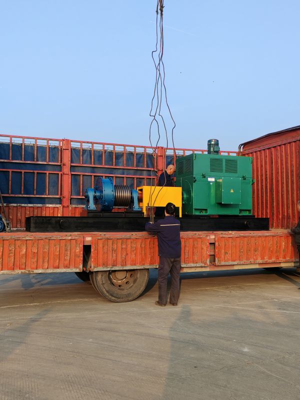 變頻電機配（pèi）底（dǐ）座一套發（fā）貨（huò）